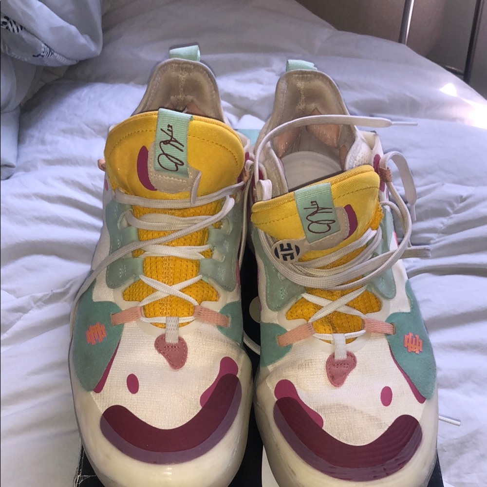 HARDEEN VOL.5 FUTURENATURA Basketball Shoes - Yellow/Mint/Purple